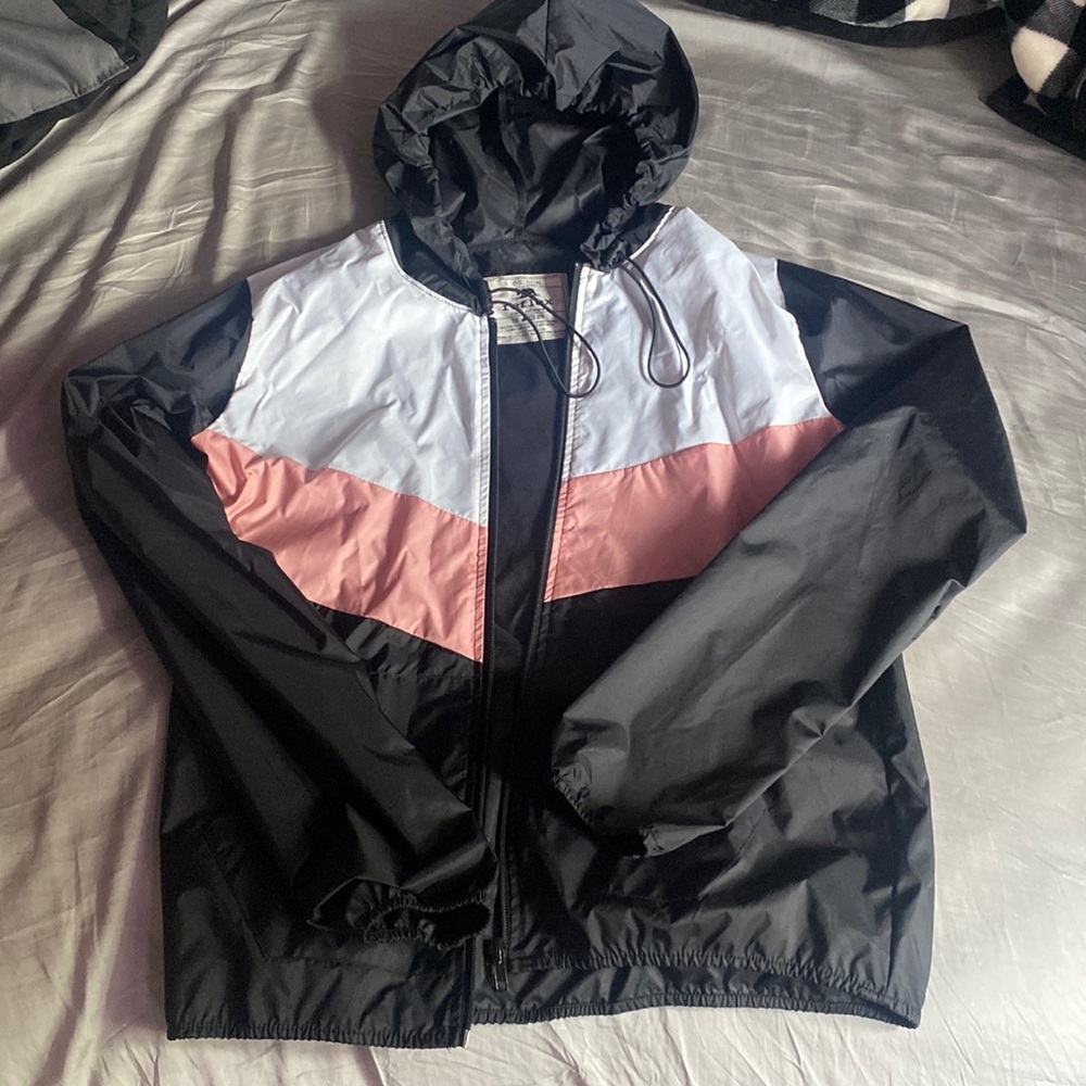reflex wind breaker